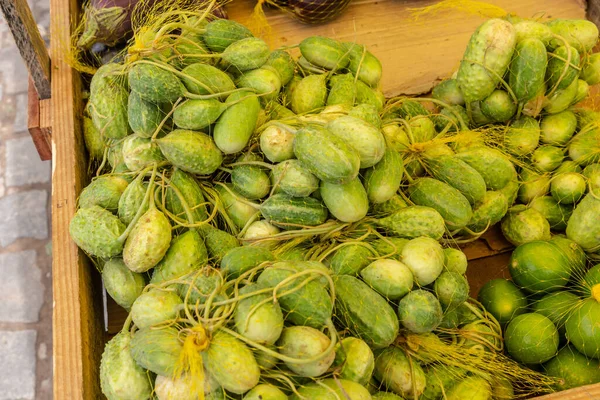 緑のマシェブラジル野菜 市場パック — ストック写真