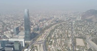 Gündüz şehrin hava görüntüsü