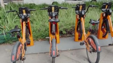 Rio de Janeiro, Brezilya - Ekim 2019: Bisiklet Kiralama İstasyonu Ita Company, Brezilya 'nın en büyük bankası, Rio de Janeiro.