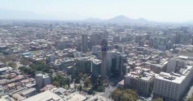 Gündüz şehrin hava görüntüsü