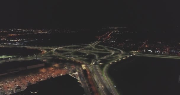 Vista Aérea Ciudad Nocturna Con Luces Brillantes — Vídeos de Stock