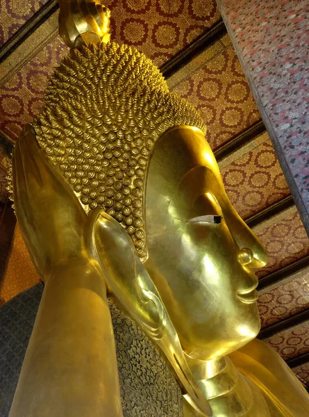 Imagem Dourada Rosto Buda Antigo Mosteiro — Fotografia de Stock