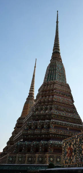 Towers Ancient Buddhist Monastery Decorated Colorful Patterns — Stock Photo, Image