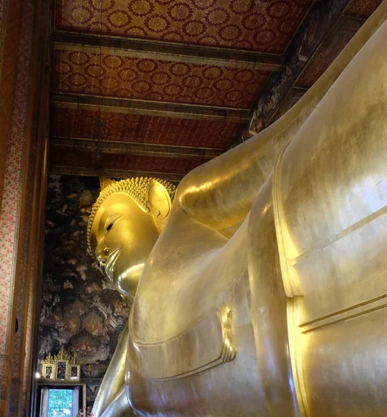 Världens Största Skulptur Lutande Buddha Ett Tempel Bangkok — Stockfoto