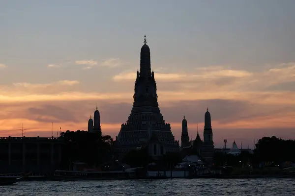 Torres Del Complejo Del Templo Wat Arun Atardecer Construcción Arquitectónica —  Fotos de Stock