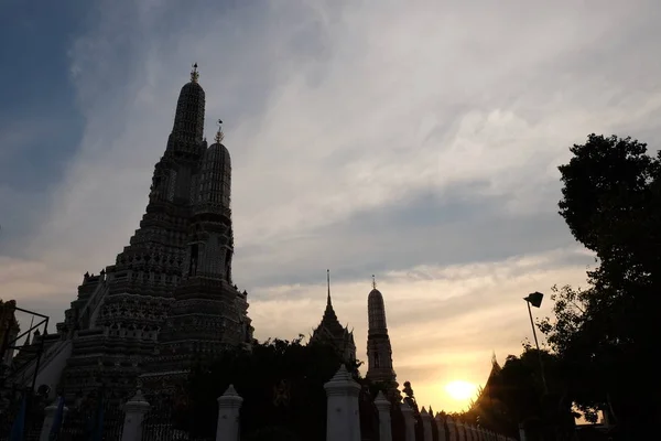 Temple Bouddhiste Wat Arun Dans Soirée — Photo