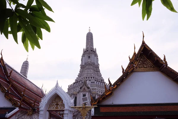 Las Torres Principales Del Complejo Del Templo Wat Arun Bangkok —  Fotos de Stock