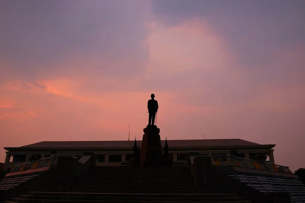 Monumento Rey Tailandés Rama Bangkok Atardecer Silueta — Foto de Stock