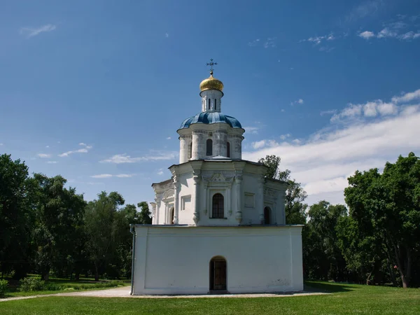 チェルニヒフ カレッジはウクライナで最も古い教育機関の一つである ウクライナのバロック — ストック写真