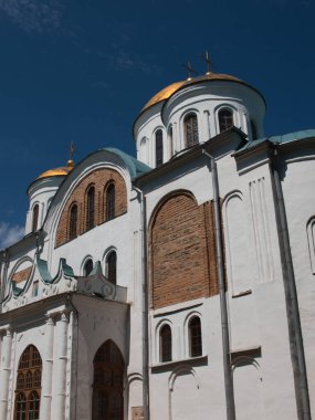 Chernihiv 'deki Dönüşüm Katedrali. Ukrayna 'nın en eski anıtsal binalarından biri. Chernihiv Prensliği 'nin ana binası. Antik mimarinin anıtı.