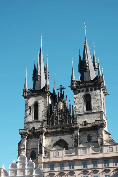 Tempio Della Vergine Maria Praga Torri Della Chiesa Tyn — Foto Stock