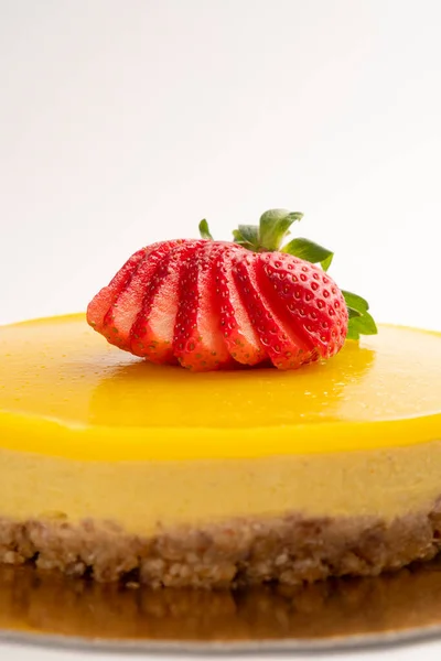 Layer Mango Cake Strawberries Orange Fruit Cream Nuts Homemade Baking — Stock Photo, Image