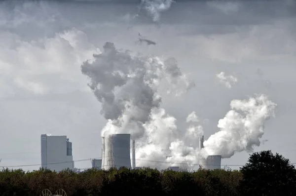 Una Central Eléctrica Carbón Alemania Emite Grandes Cantidades Vapor —  Fotos de Stock