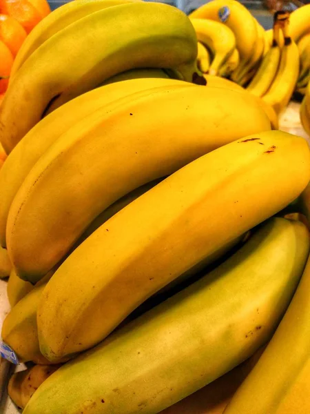 Lote Bananas Para Venda — Fotografia de Stock