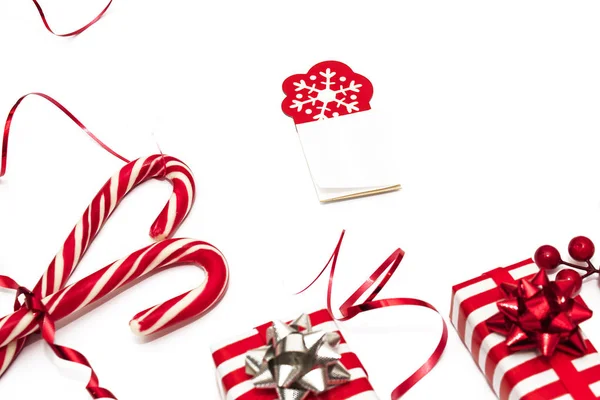 Decoração Natal Cartão Natal Com Ramo Com Bagas Vermelhas Cones — Fotografia de Stock