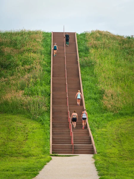 Escaleras hasta Cahokia Mounds State Historic Site — Foto de Stock