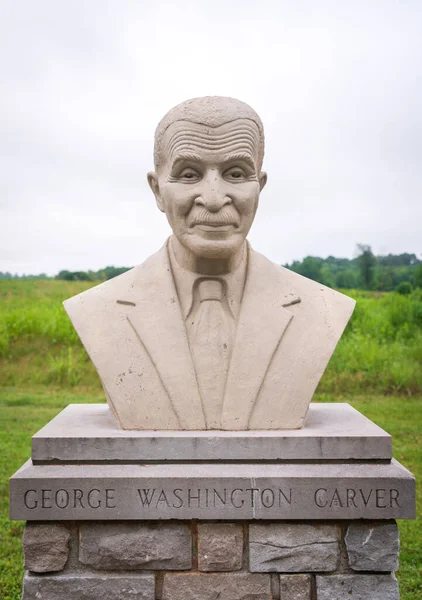 Estatua a George Washington Carver en su Monumento Nacional — Foto de Stock