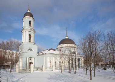 Kilise kutsal bakire koruma