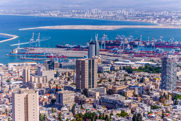 Haifa Il più grande porto israeliano sul Mar Mediterraneo - Haifa . — Foto Stock