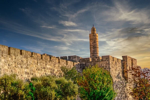 Davut 'un Kulesi - Eski şehir duvarları, Kudüs.