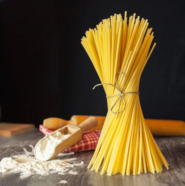 Italian spaghetti for pleasure of cooking — Stock Photo, Image