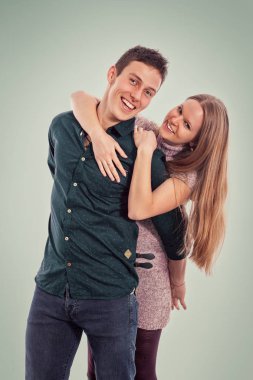 Genç mutlu çift