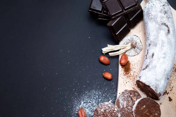 Salame di cioccolato affettato, vista dall'alto — Foto Stock