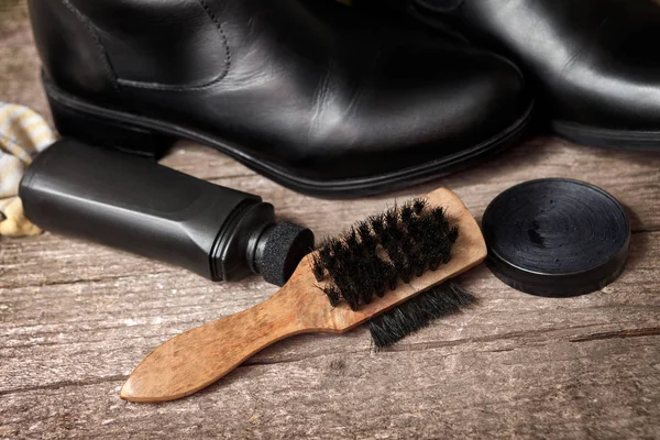 Fırça, Ayakkabı krema ve Ayakkabı Parlatıcı