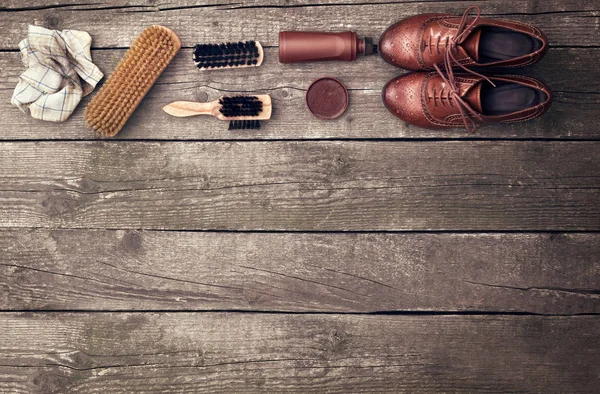 Ayakkabı ve ayakkabı bakım seti