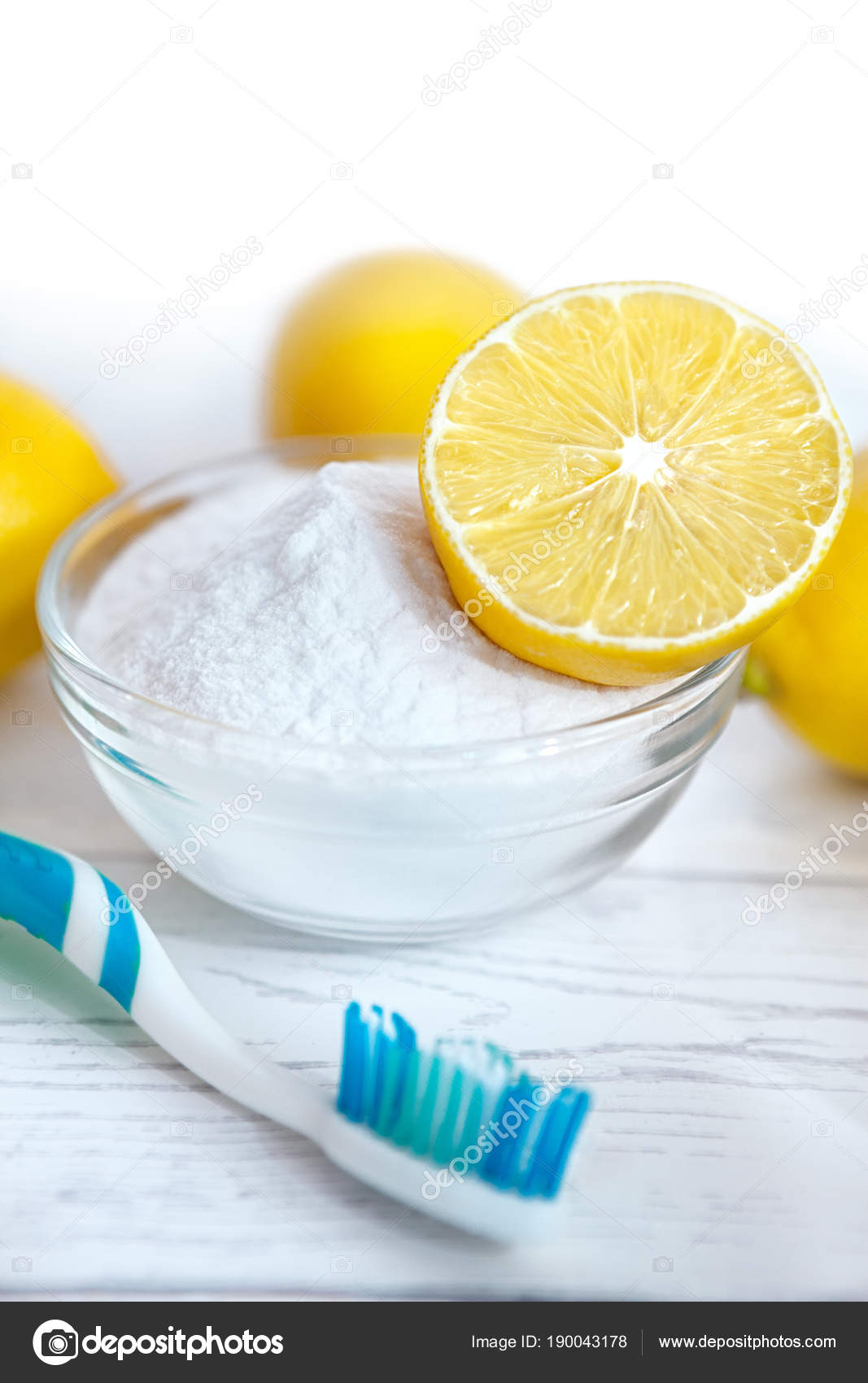 Bicarbonato con limon para dientes