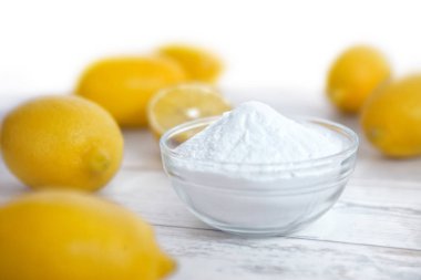 Organik temizlik, limon ve kabartma tozu