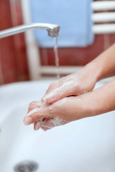 Hand washing above the sink — Stock Photo, Image