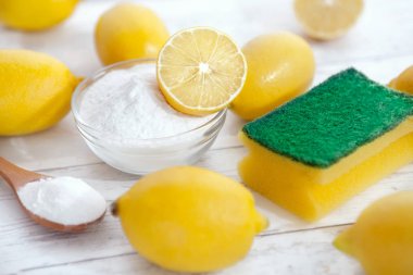 Organik temizlik, kabartma tozu ve limon
