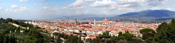 Piazzale Michelangelo 'dan Florence Panorama. Toscana. İtalya.