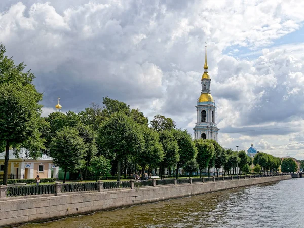 Naval Epiphany kathedraal van St. Nicholas. Sint-Petersburg. Rusland. juli 2019 — Stockfoto