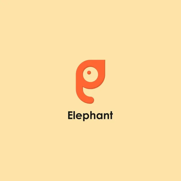 Дизайн символов слона и буквы Е — стоковый вектор
