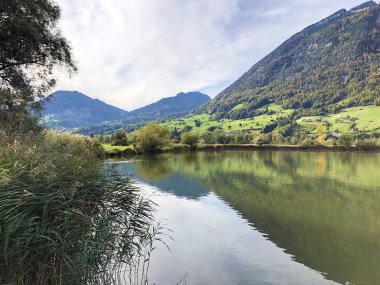 Alpnachersee Gölü, Stansstad - Nidwalden & Canton of Obwalden veya Canton of Obwald, İsviçre