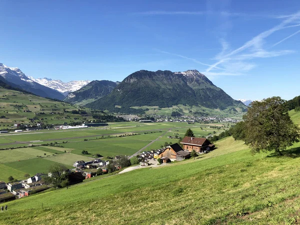 Άποψη Του Engelbergertal Valley Settlement Stans Mountain Stanserhorn Ennetbrgen Καντόνιο — Φωτογραφία Αρχείου