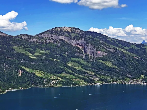 Άποψη Του Ορεινού Όγκου Των Άλπεων Rigi Και Της Λίμνης — Φωτογραφία Αρχείου