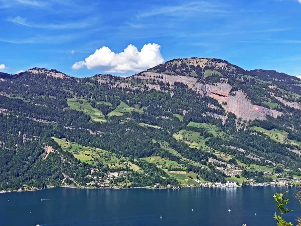 Άποψη Του Ορεινού Όγκου Των Άλπεων Rigi Και Της Λίμνης — Φωτογραφία Αρχείου