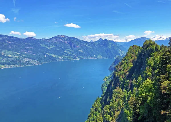 Burgenberg Den Buergengerg Dağından Obburgen Den Obbuergen Den Vierwaldstaettersee Oder — Stok fotoğraf