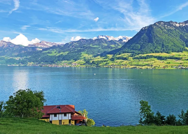 Vista Lago Luzerne Vierwaldstaettersee Oder Vierwaldsattersee Partir Montanha Burgenberg Buergengerg — Fotografia de Stock