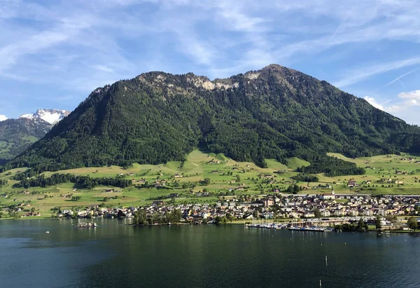 Települési Buochs Luzerne Vagy Vierwaldstaettersee Vierwaldsattersee Partján Engelbergertal Völgy Buochserhorn — Stock Fotó