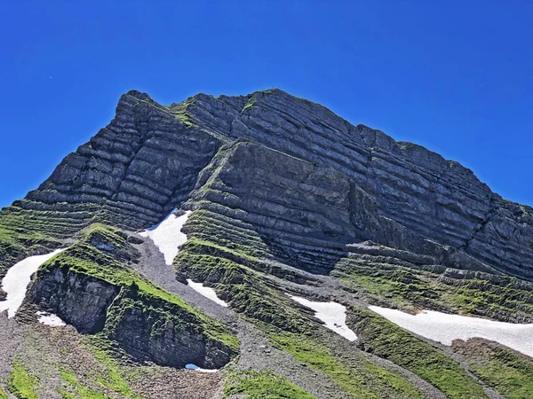 Montagne Zindlenspitz Dessus Vallée Wagital Waegital Lac Alpin Wagitalersee Waegitalersee — Photo