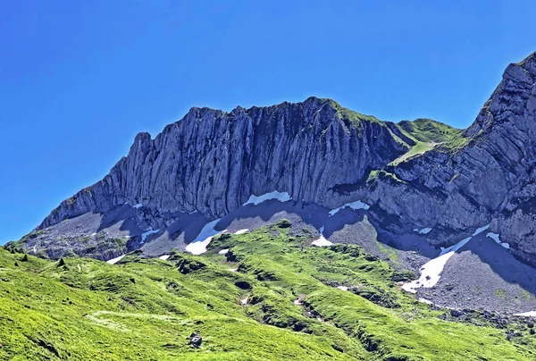 Brunnelistock Bruennelistock Mountain Valley Wagital Alpine Lake Wagitalersee Waegitalersee Innerthal — Stock Photo, Image