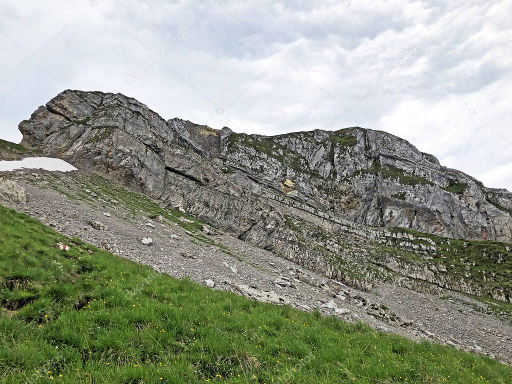 Alpine peak Diethelm above the Wagital or Waegital valley and alpine Lake Wagitalersee (Waegitalersee), Innerthal - Canton of Schwyz, Switzerland