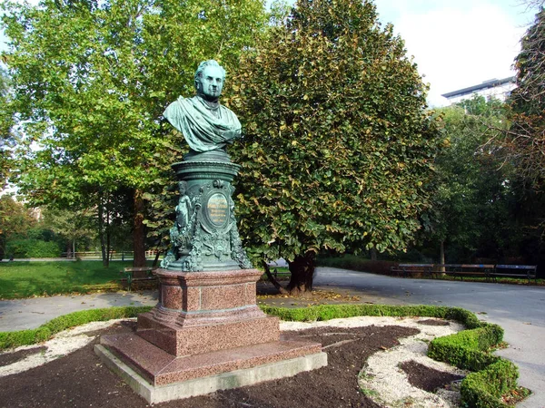 Pomnik Andreasa Zelinki Stadtpark Lub Andreas Zelinka Denkmal Wiedeń Wiedeń — Zdjęcie stockowe