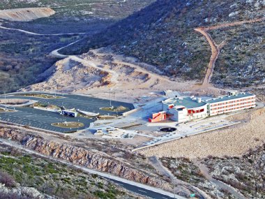 Velebitska kraljica Oteli, Sveti Rok Tüneli - Hırvatistan