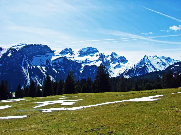 Sněhem Pokryté Vysokohorské Vrcholy Pohoří Alvier Wildhaus Kanton Gallen Švýcarsko — Stock fotografie