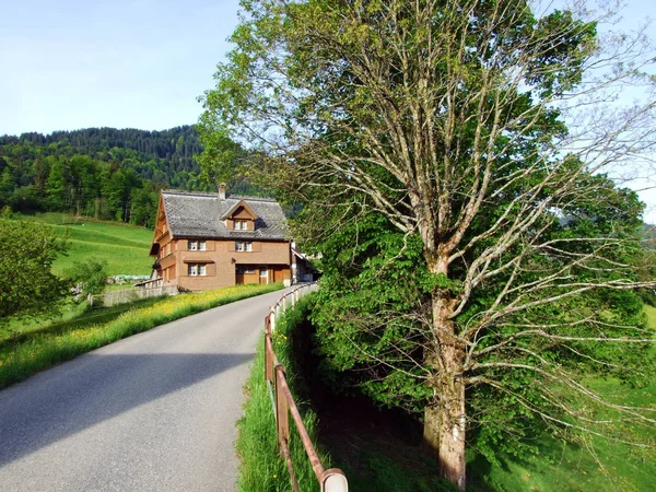 Fermes Élevage Architecture Rurale Dans Vallée Thur Dans Région Obertoggenburg — Photo